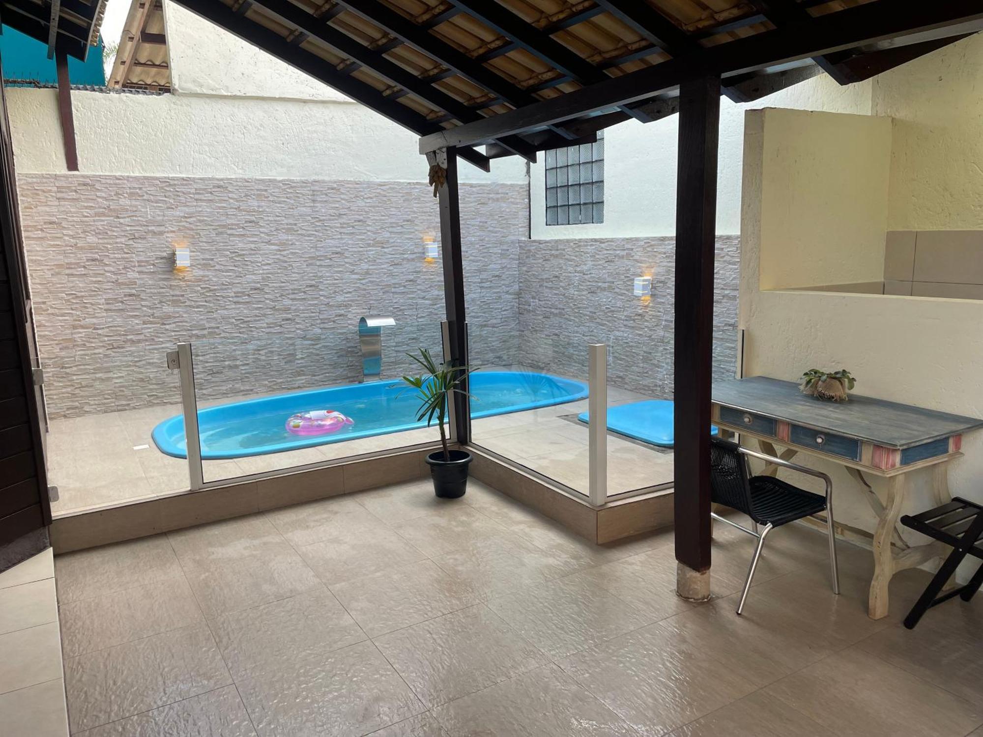 Casa de Férias Sobrado Com Piscina No Santinho Florianópolis