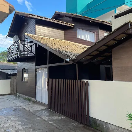 Sobrado Com Piscina No Santinho Villa Florianopolis Exterior photo